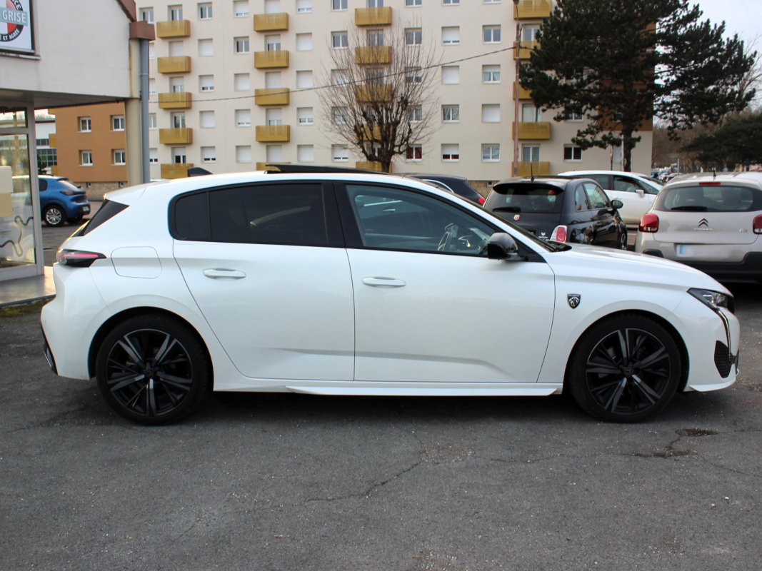 Peugeot 308 — 21