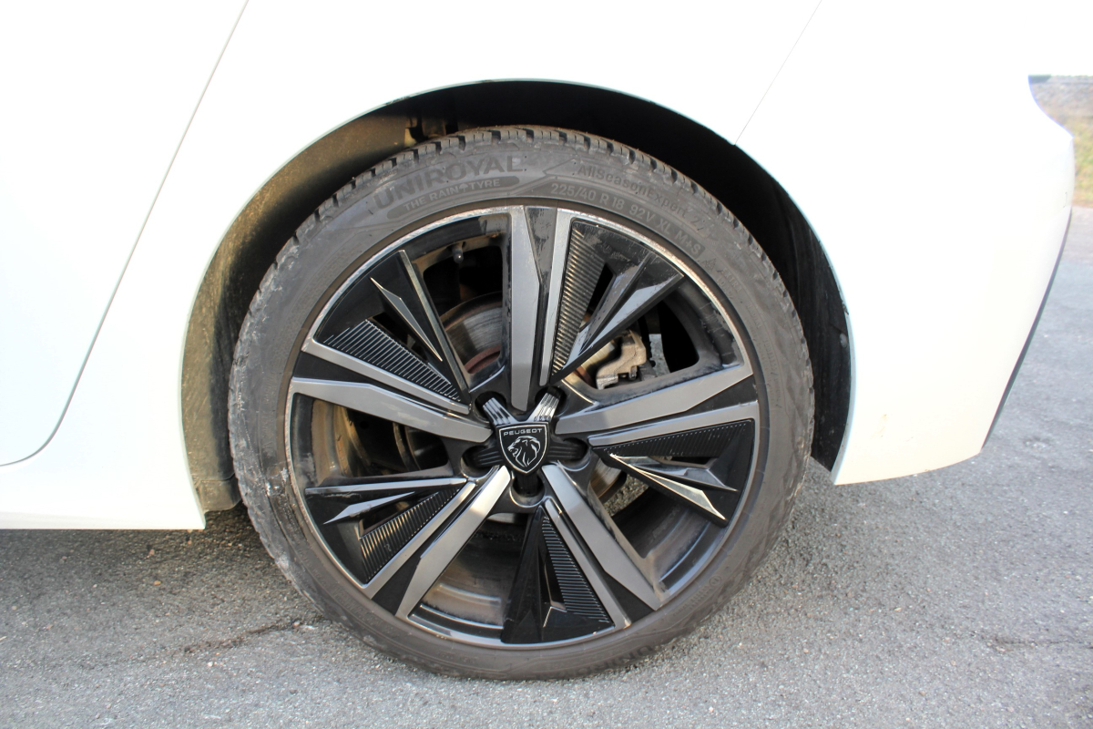 Peugeot 308 — 24
