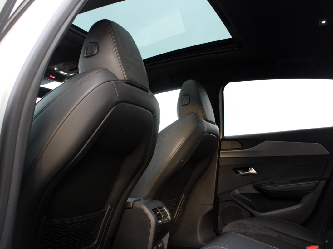 Peugeot 308 — 28