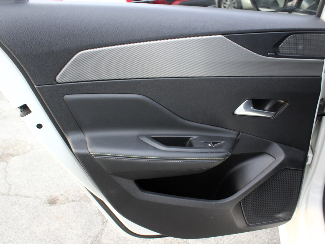 Peugeot 308 — 27
