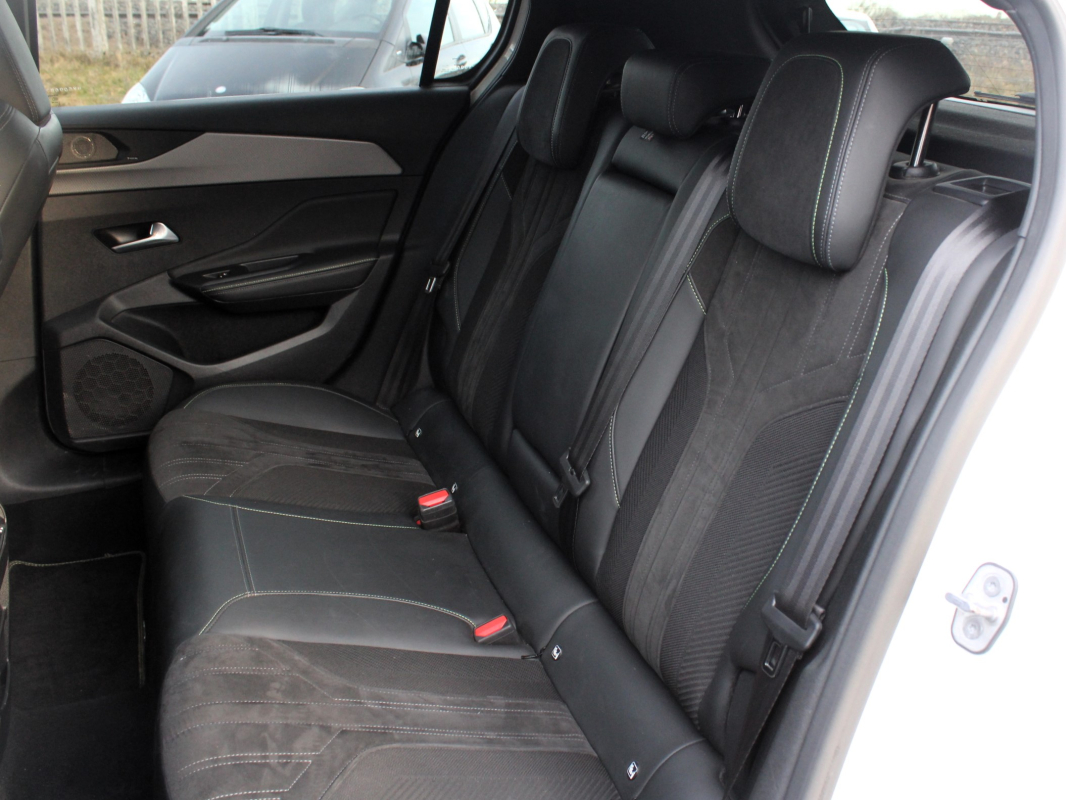 Peugeot 308 — 29