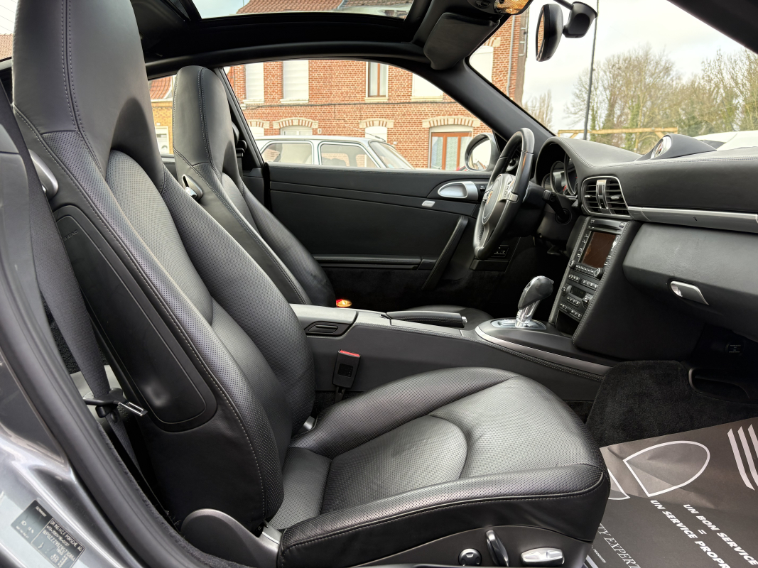 Porsche 911 — 14