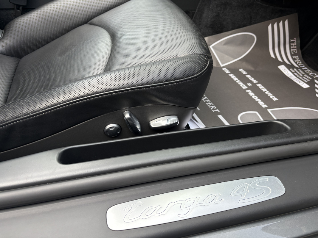 Porsche 911 — 15