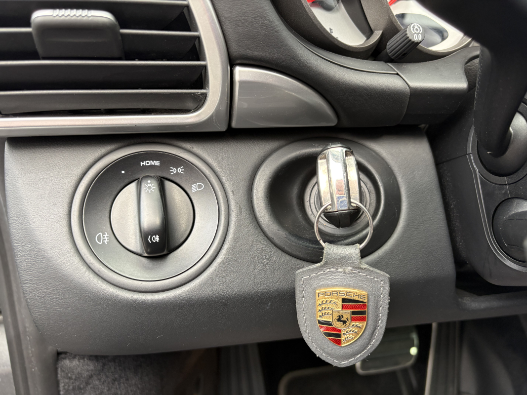 Porsche 911 — 27