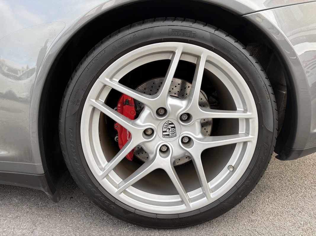 Porsche 911 — 40