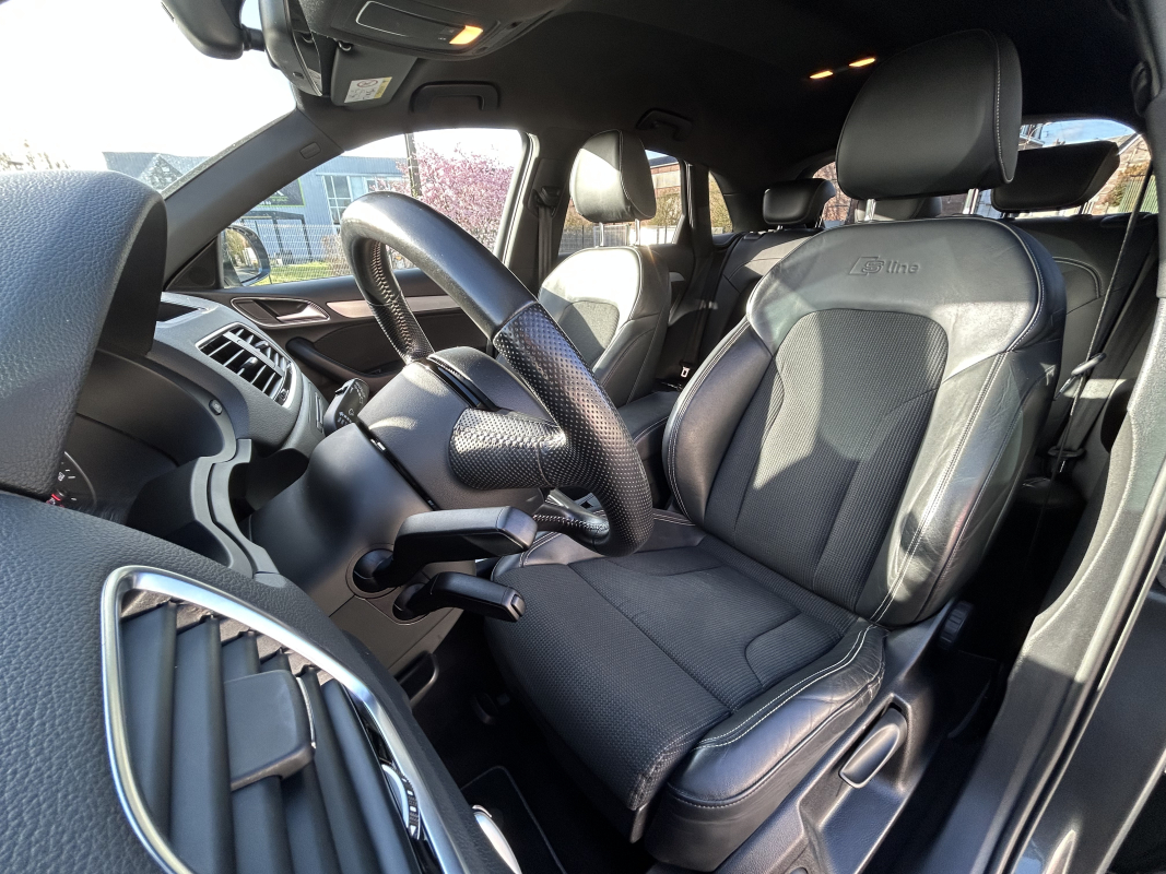 Audi Q3 — 14
