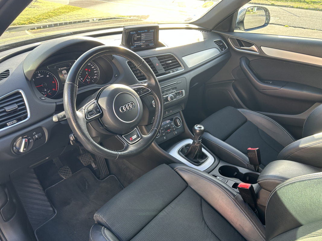 Audi Q3 — 13