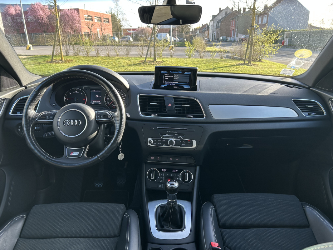 Audi Q3 — 15