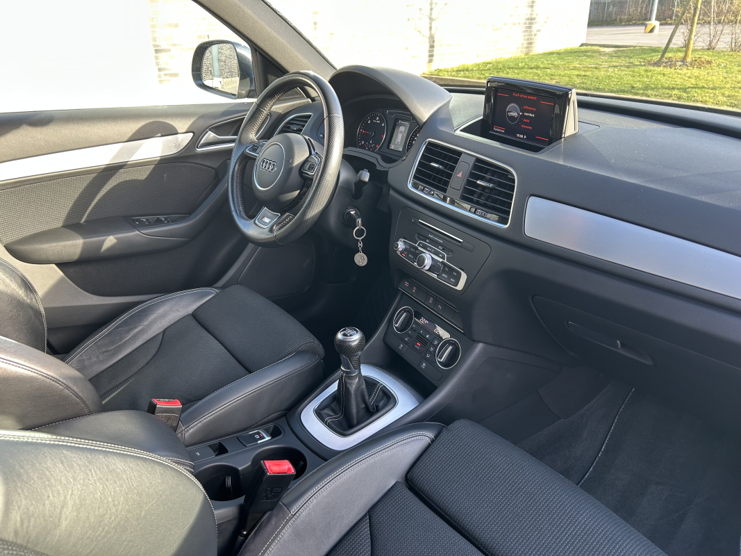 Audi Q3 — 28