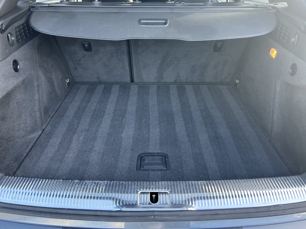 Audi Q3 — 37
