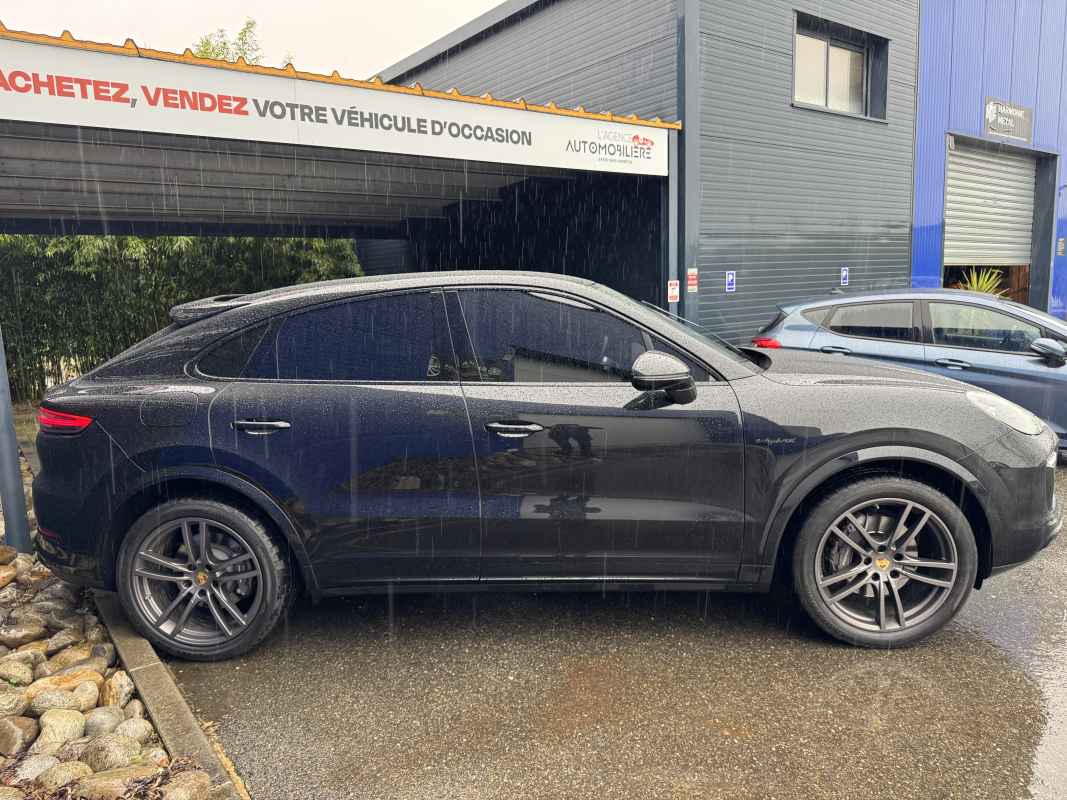Porsche Cayenne Coupé — 9