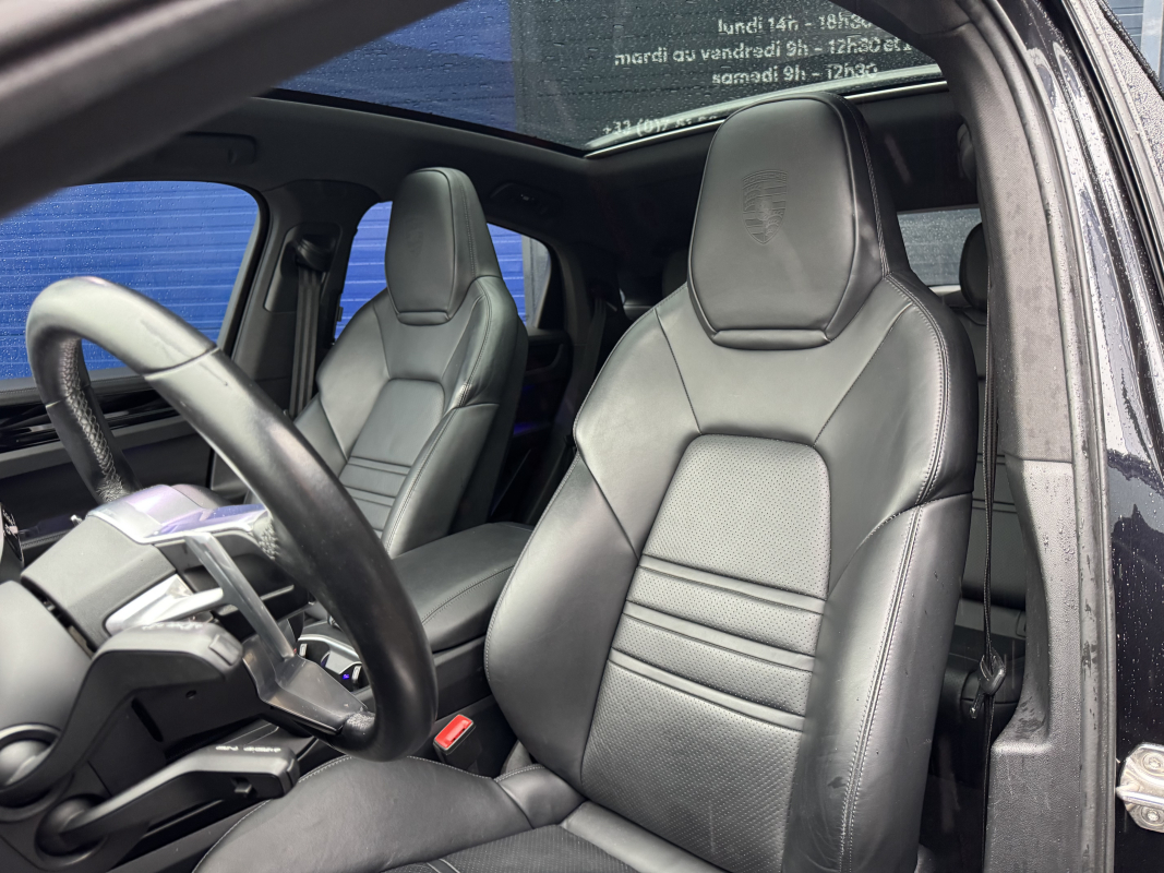 Porsche Cayenne Coupé — 10