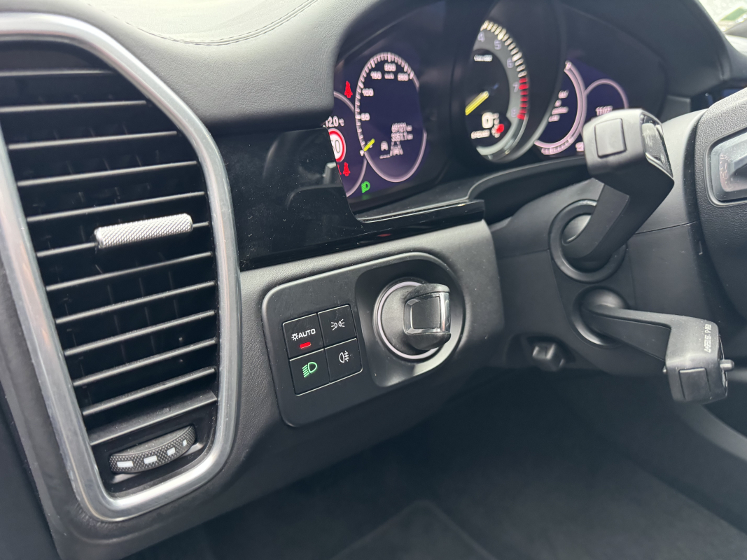 Porsche Cayenne Coupé — 15