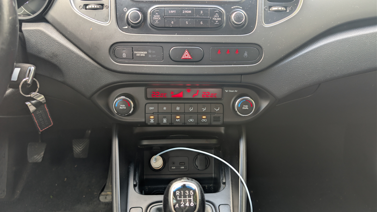 Kia Carens — 17
