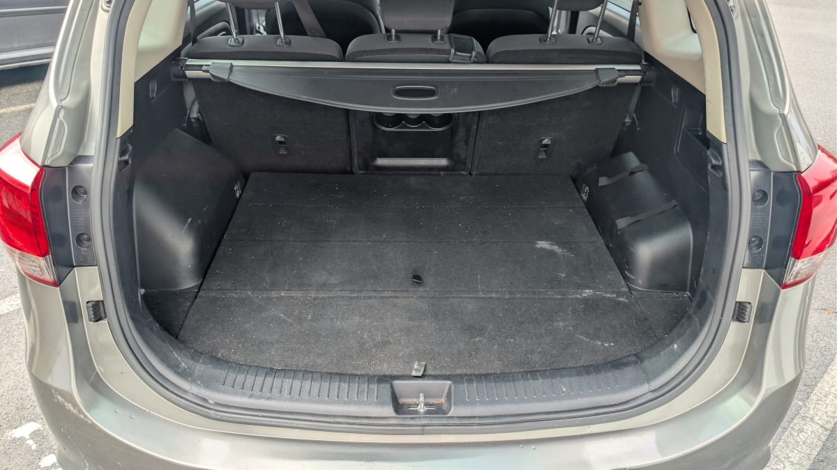 Kia Carens — 19