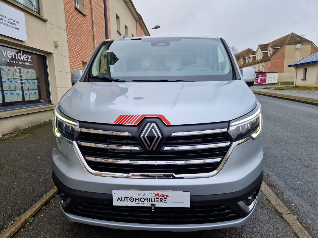 Renault Trafic — 8