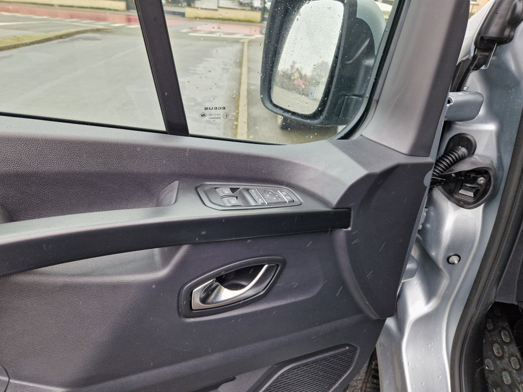 Renault Trafic — 31