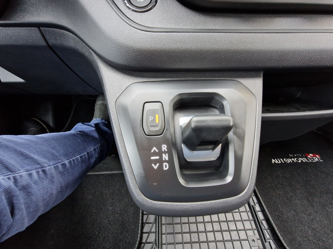 Renault Trafic — 17