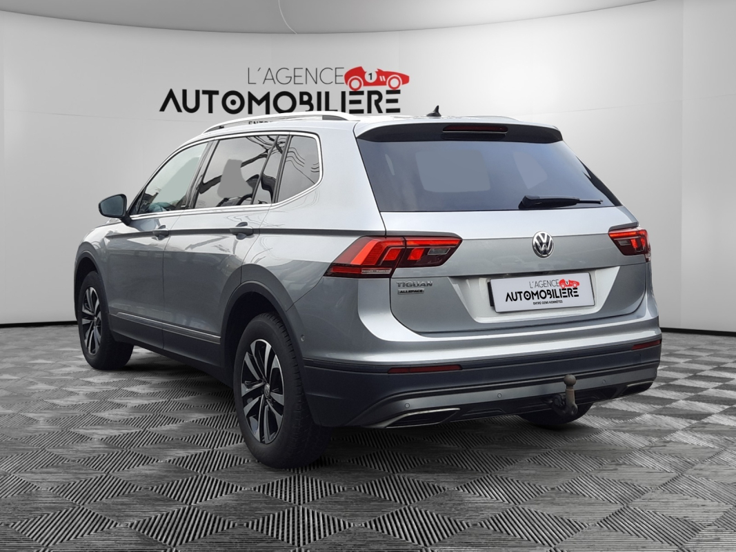 Volkswagen Tiguan Allspace — 7
