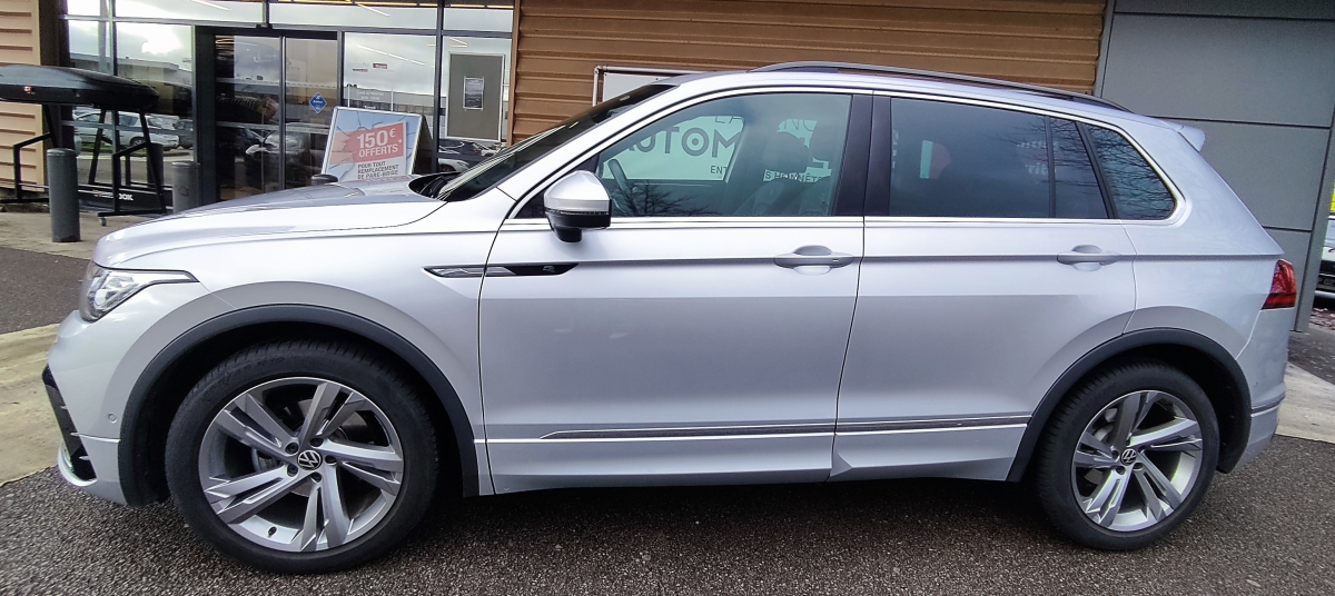 Volkswagen Tiguan — 11