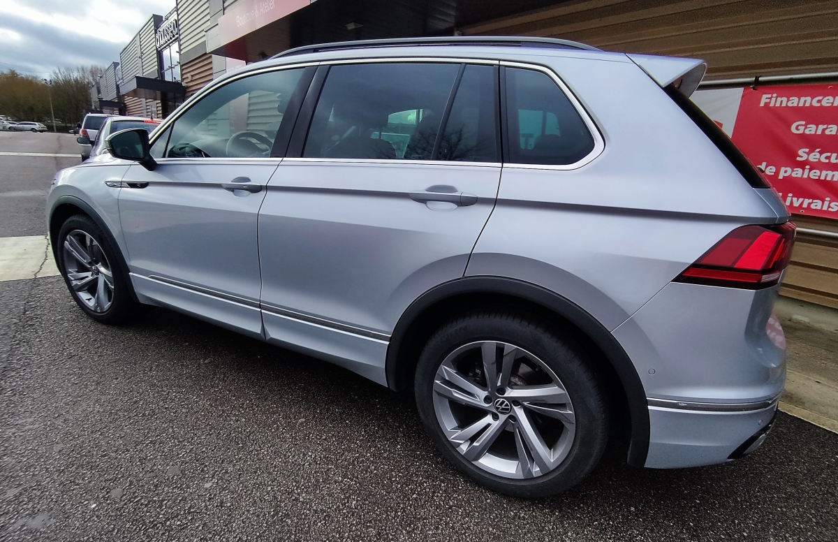 Volkswagen Tiguan — 9