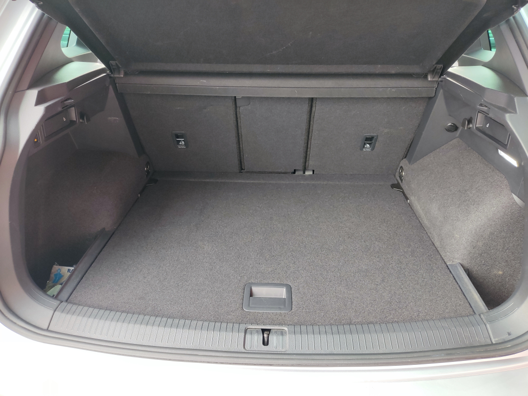 Volkswagen Tiguan — 20