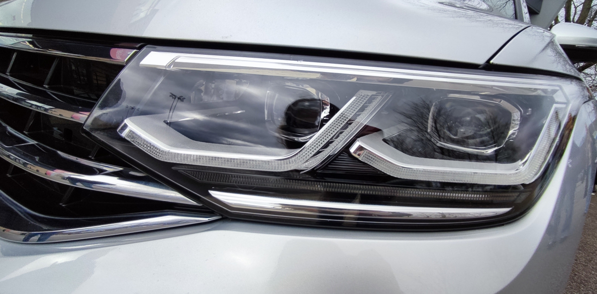 Volkswagen Tiguan — 32