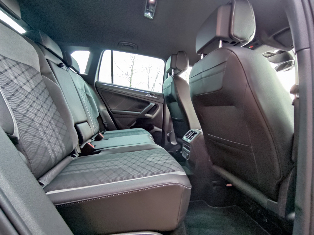 Volkswagen Tiguan — 29