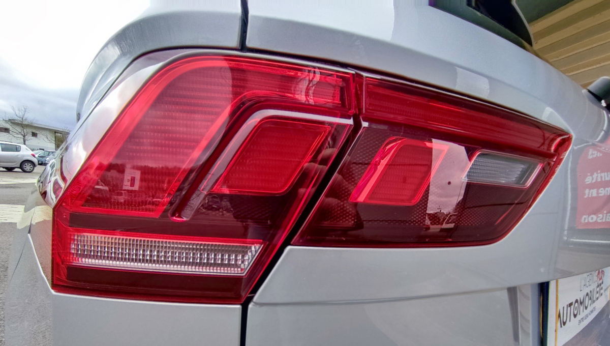 Volkswagen Tiguan — 35