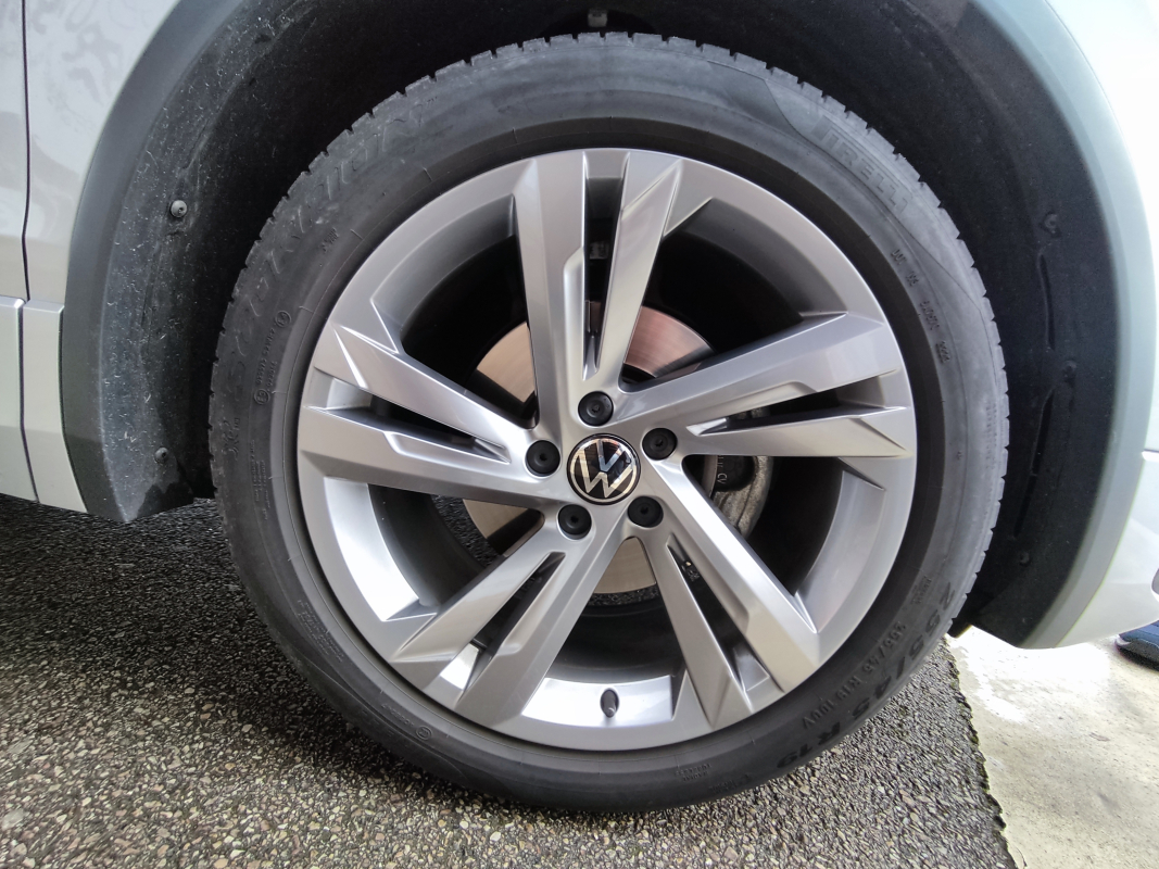 Volkswagen Tiguan — 37