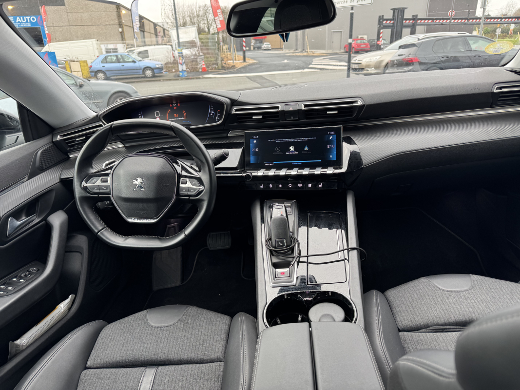 Peugeot 508 — 8