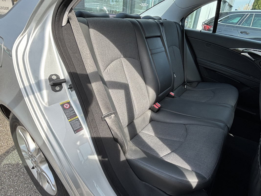 Mercedes Classe E — 13