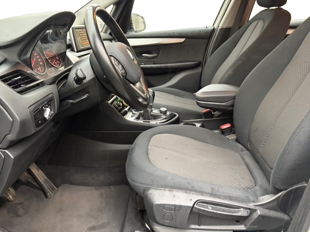 Bmw Série 2 Gran Tourer — 11