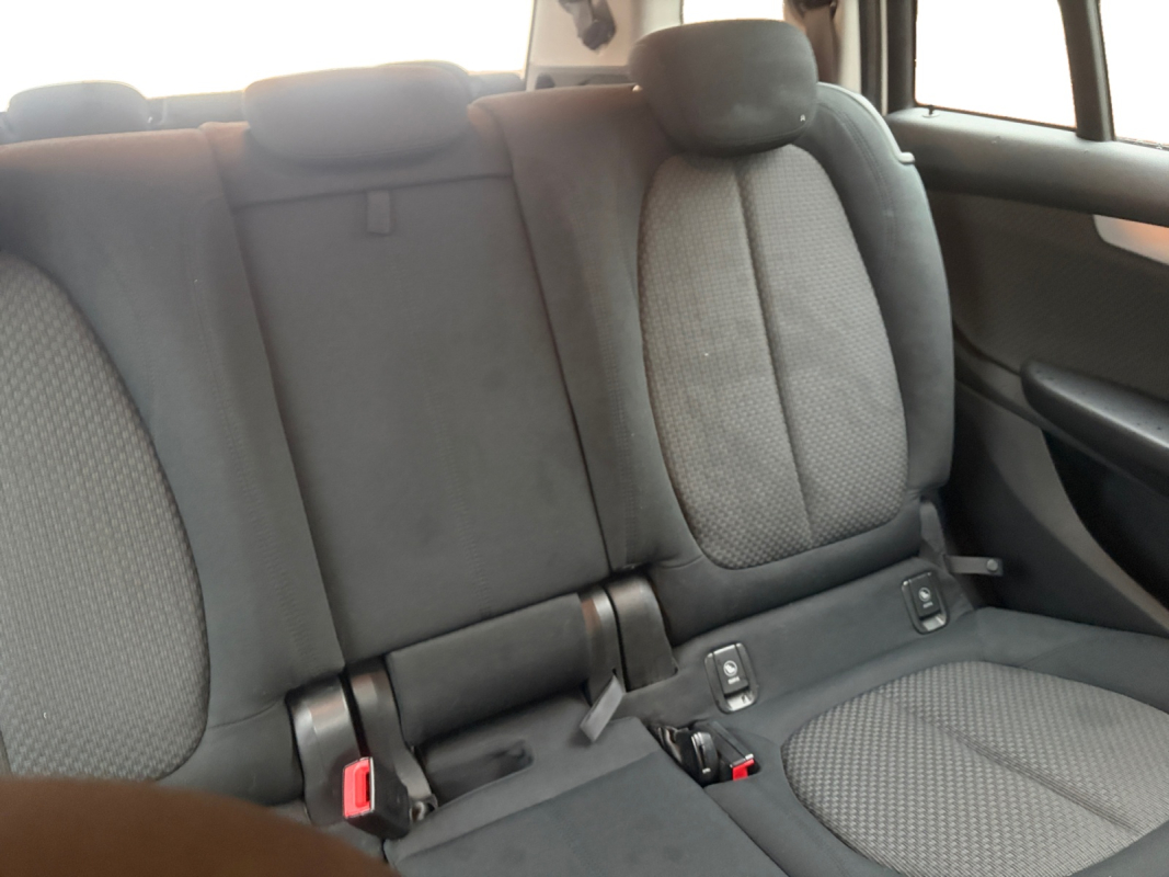 Bmw Série 2 Gran Tourer — 14