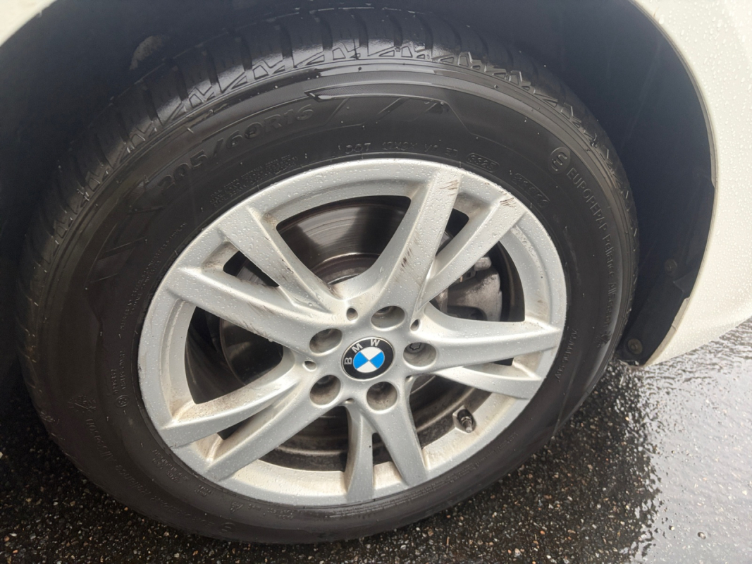 Bmw Série 2 Gran Tourer — 24
