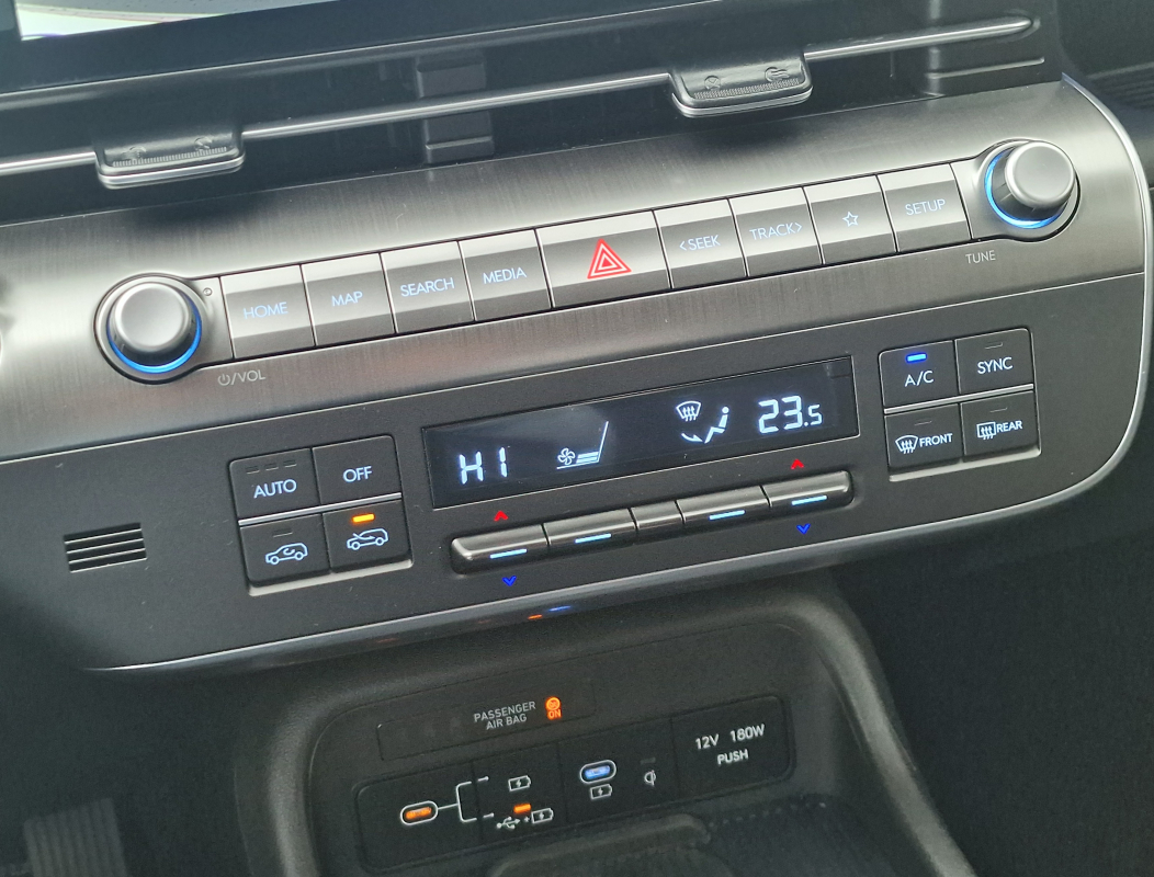Hyundai KONA — 14