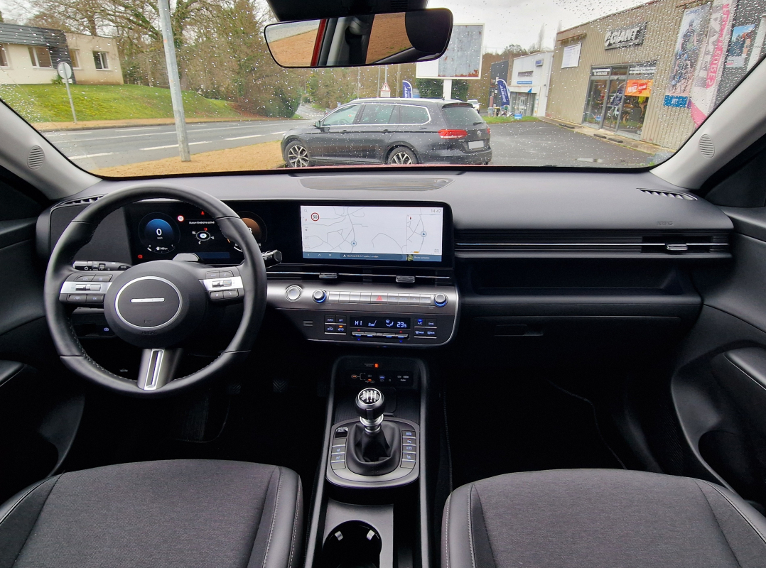 Hyundai KONA — 10