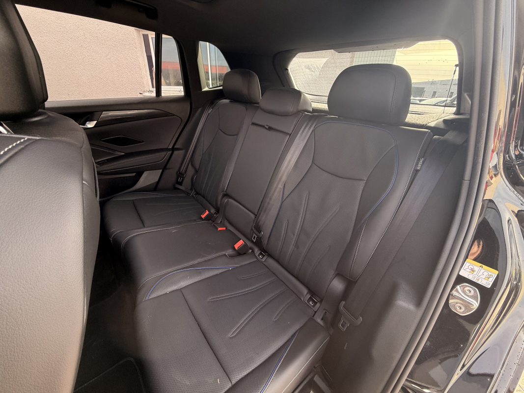 Volkswagen Tiguan — 10