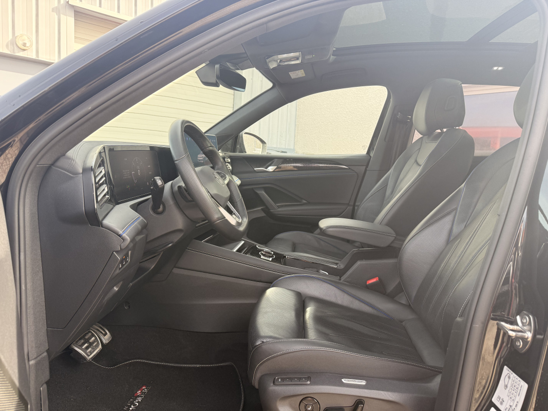 Volkswagen Tiguan — 13
