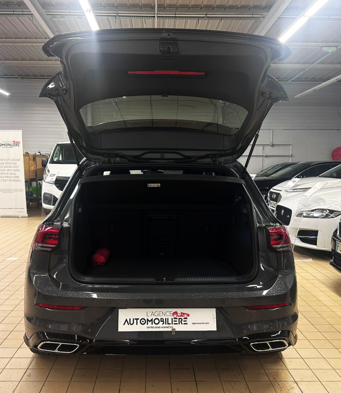 Volkswagen Golf — 15