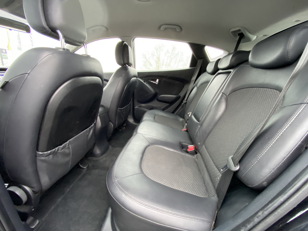 Hyundai iX35 — 13