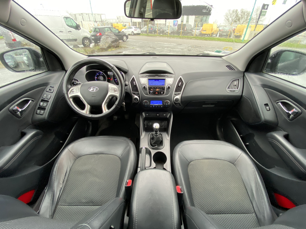 Hyundai iX35 — 18
