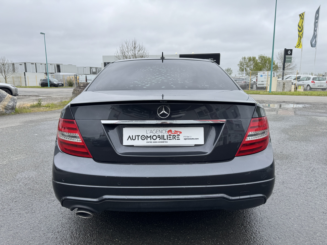 Mercedes Classe C — 6