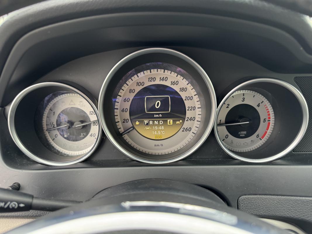 Mercedes Classe C — 16