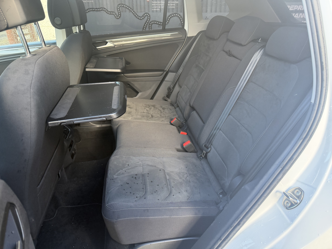Volkswagen Tiguan — 14