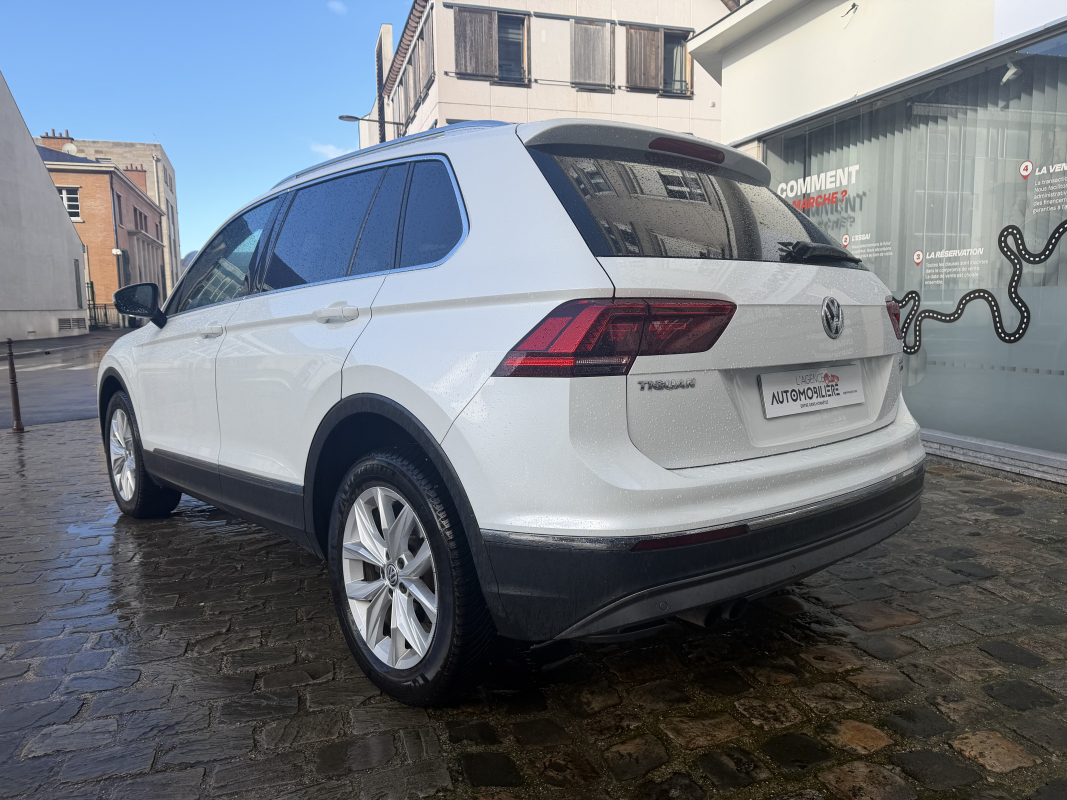 Volkswagen Tiguan — 6