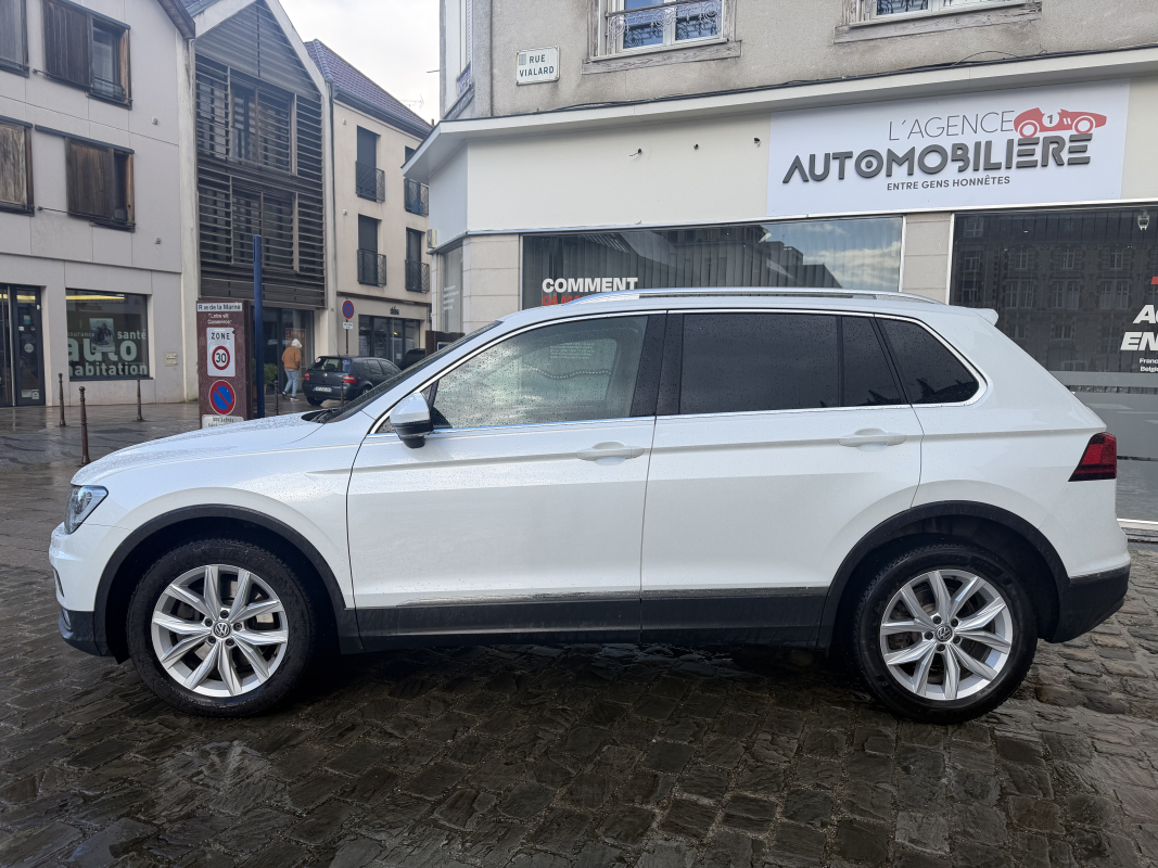 Volkswagen Tiguan — 7