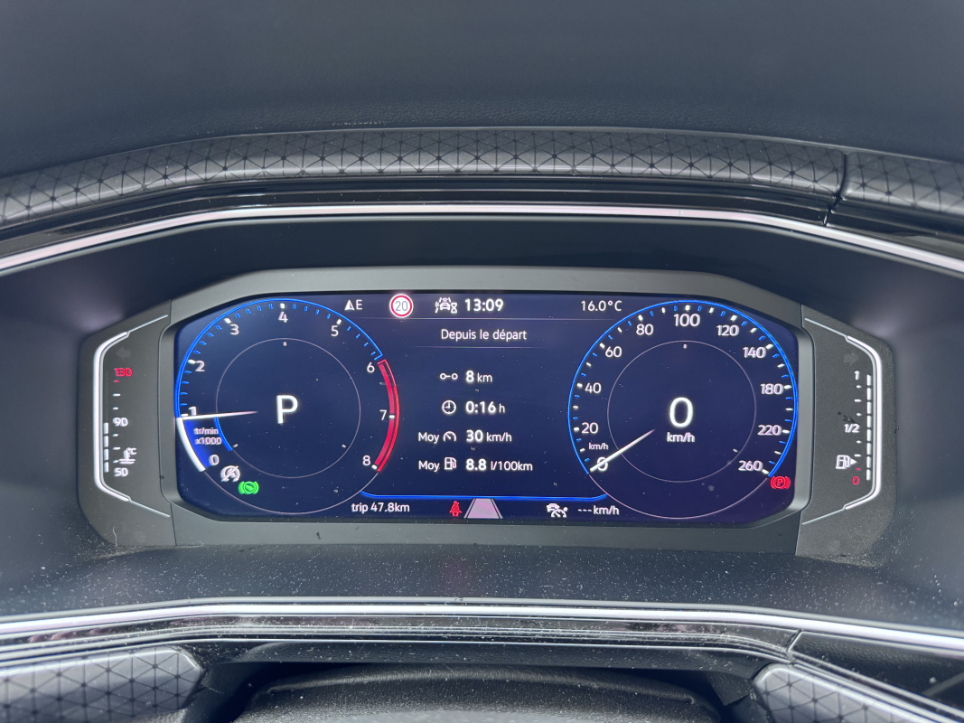 Volkswagen T-Cross — 17