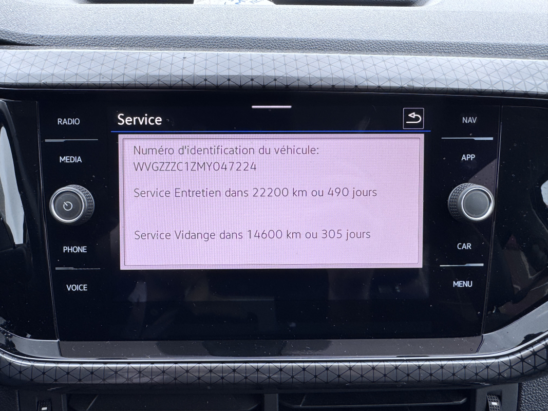 Volkswagen T-Cross — 28