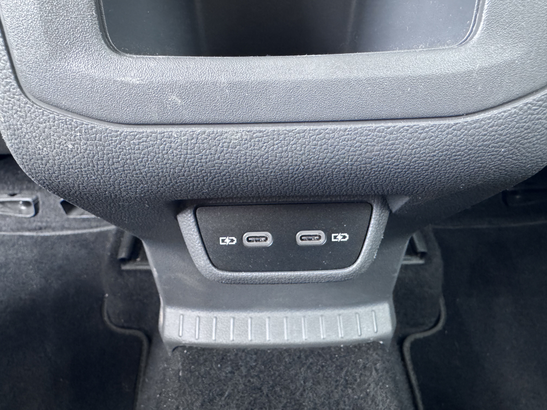 Volkswagen T-Cross — 32